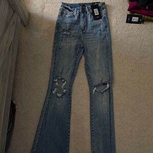 NWT Fashion Nova Mikayla Flare Leg Jeans Medium Blue Wash Size 0